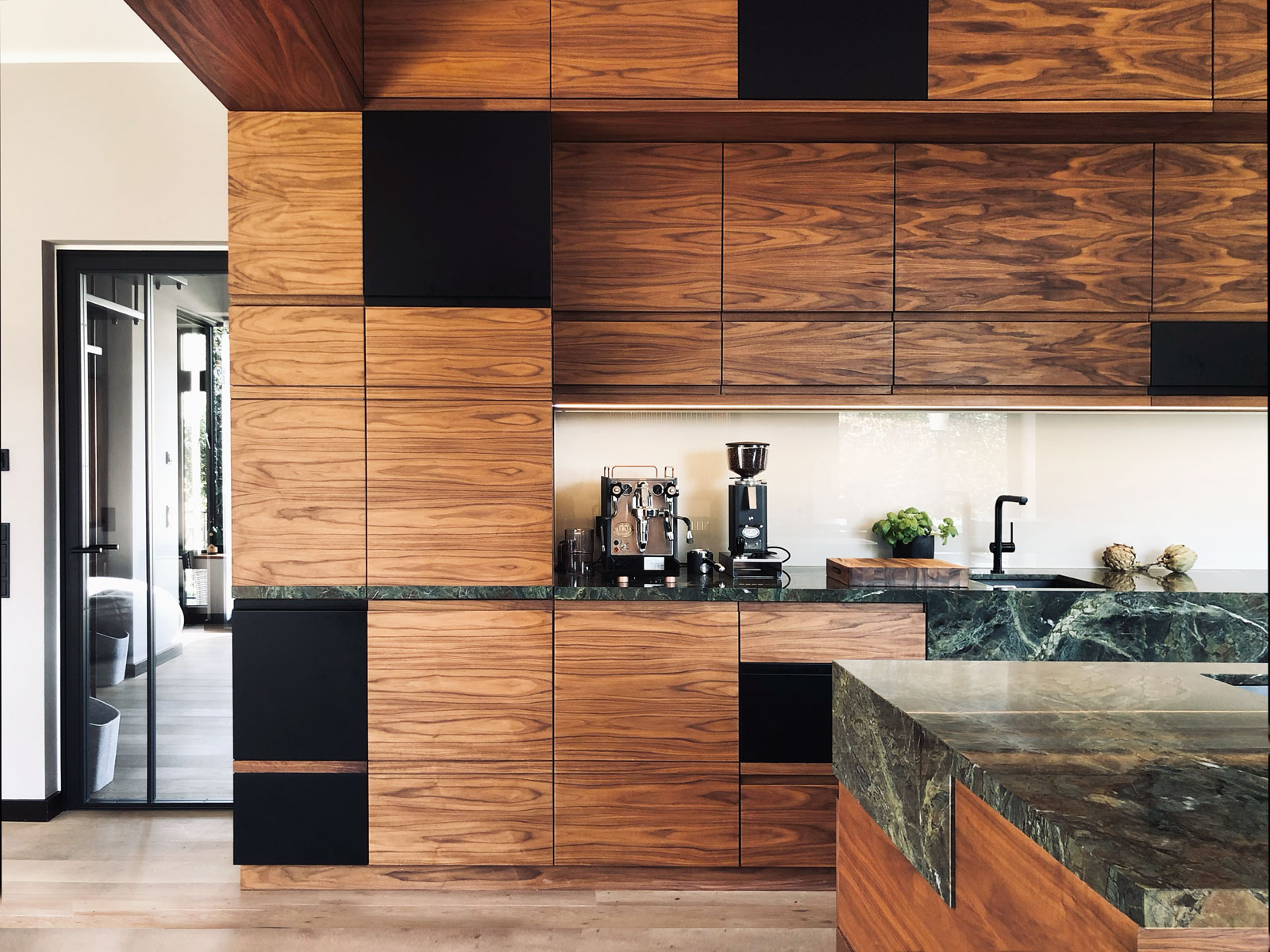 Küchenzeile Kücheninsel